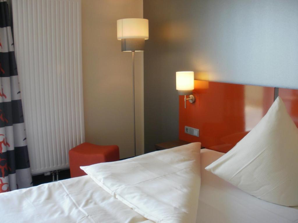 Iq-Hotel Ulm Exterior photo