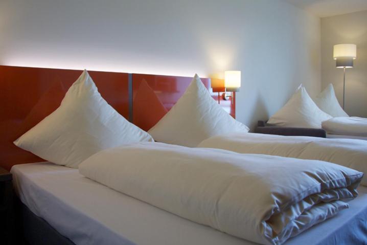 Iq-Hotel Ulm Room photo
